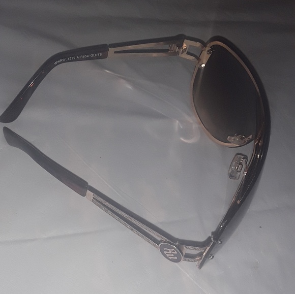 Eye glasses - Picture 2 of 4